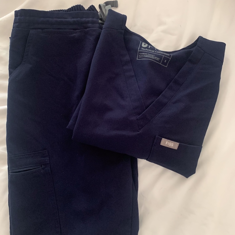Navy FIGS scrubs